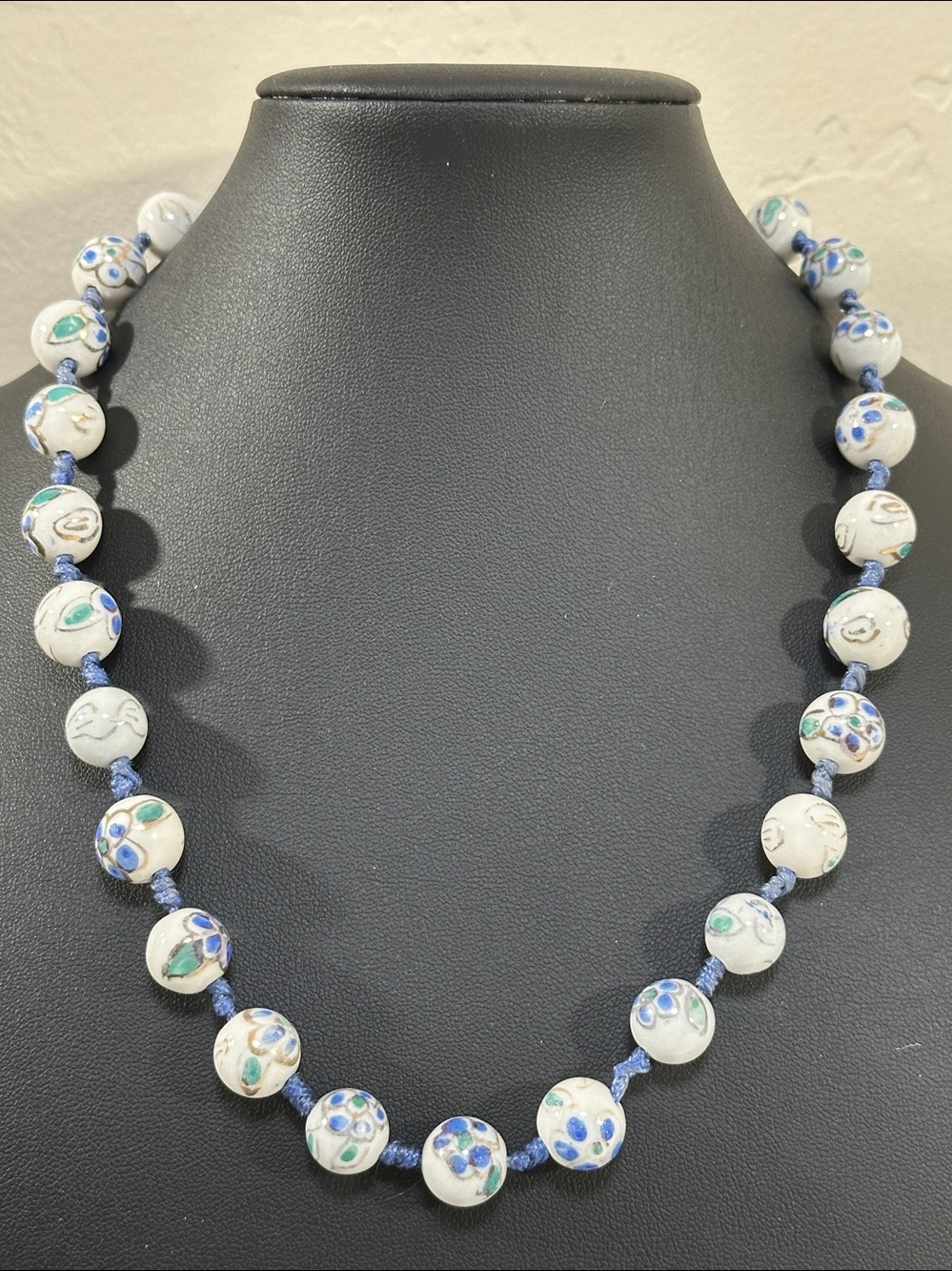Chinese Export Porcelain Hand Knotted Cloisonné Vintage Necklace